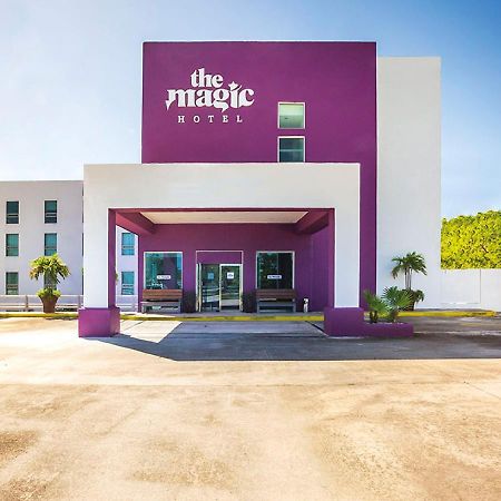 The Magic Hotel Playa del Carmen Esterno foto